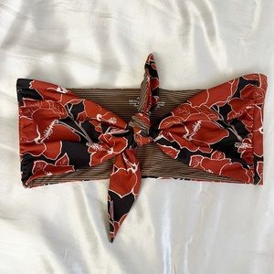 acaicia mid pacific baker top